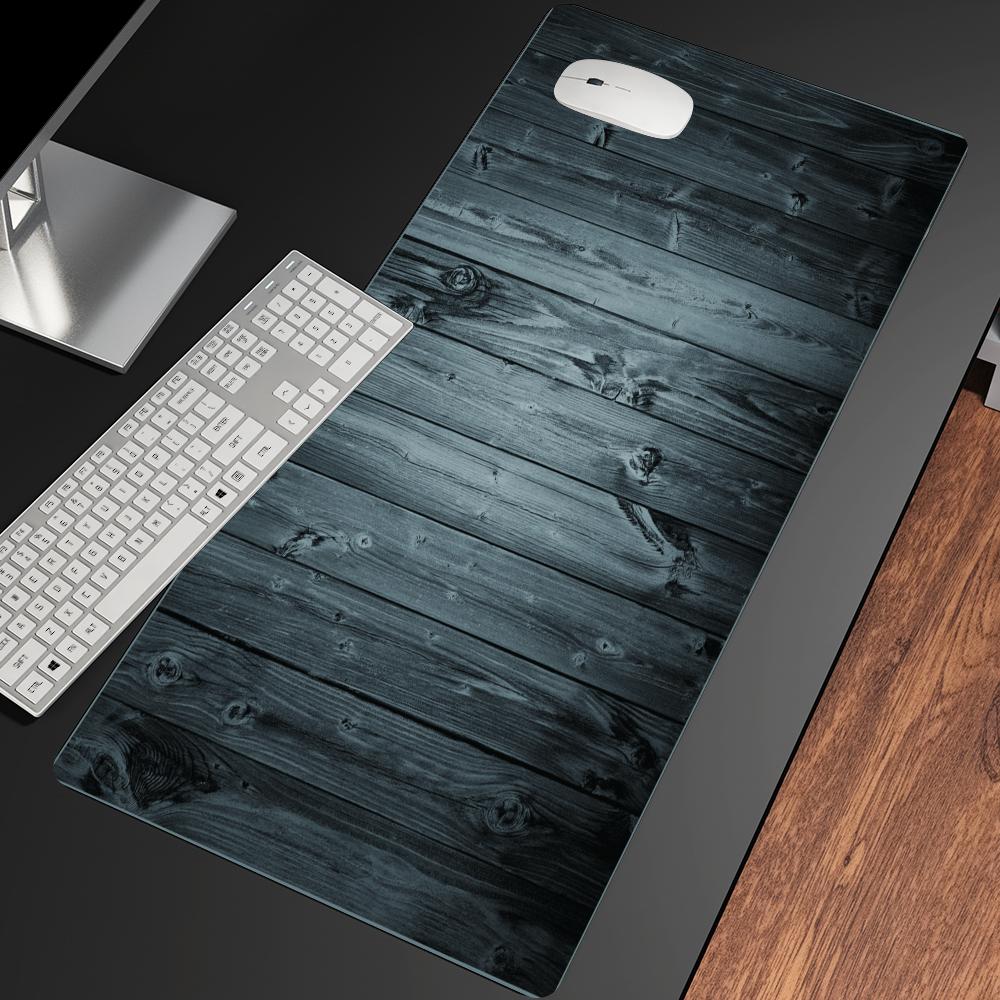 Czarna drewniana podkładka pod – Desk Setup Black And Wood recenzja i cena