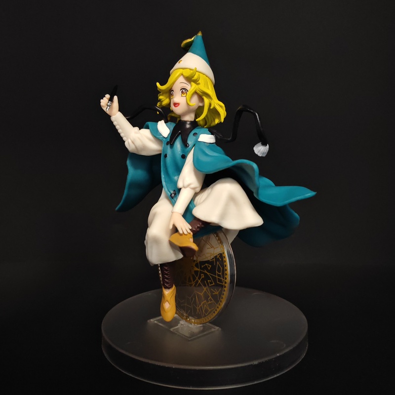 Figurka Anime Witch Hat Atelie – Desk Setup With Tv recenzja i cena